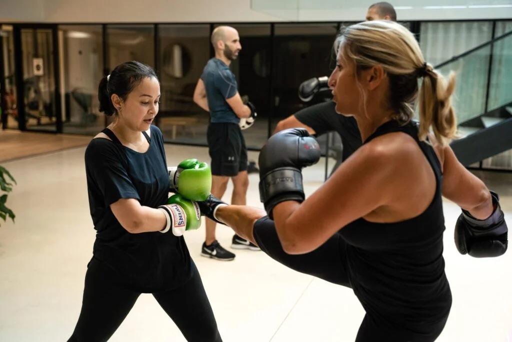 Animation cardio boxing en entreprise Paris - Maison Wellness