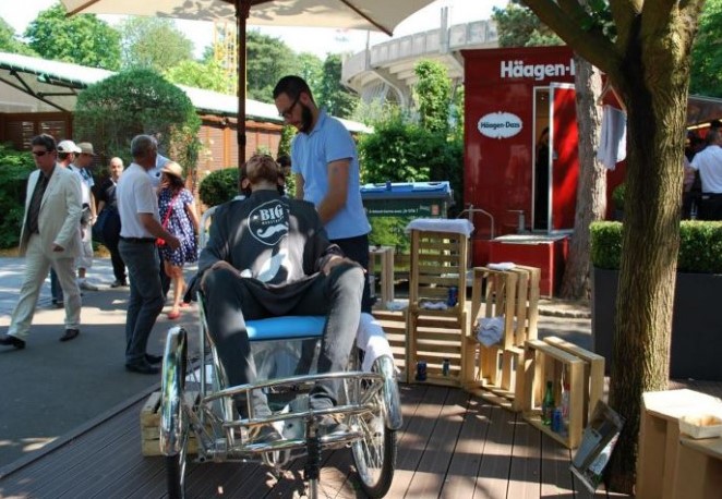 Animation barbier a Rolland Garos 
